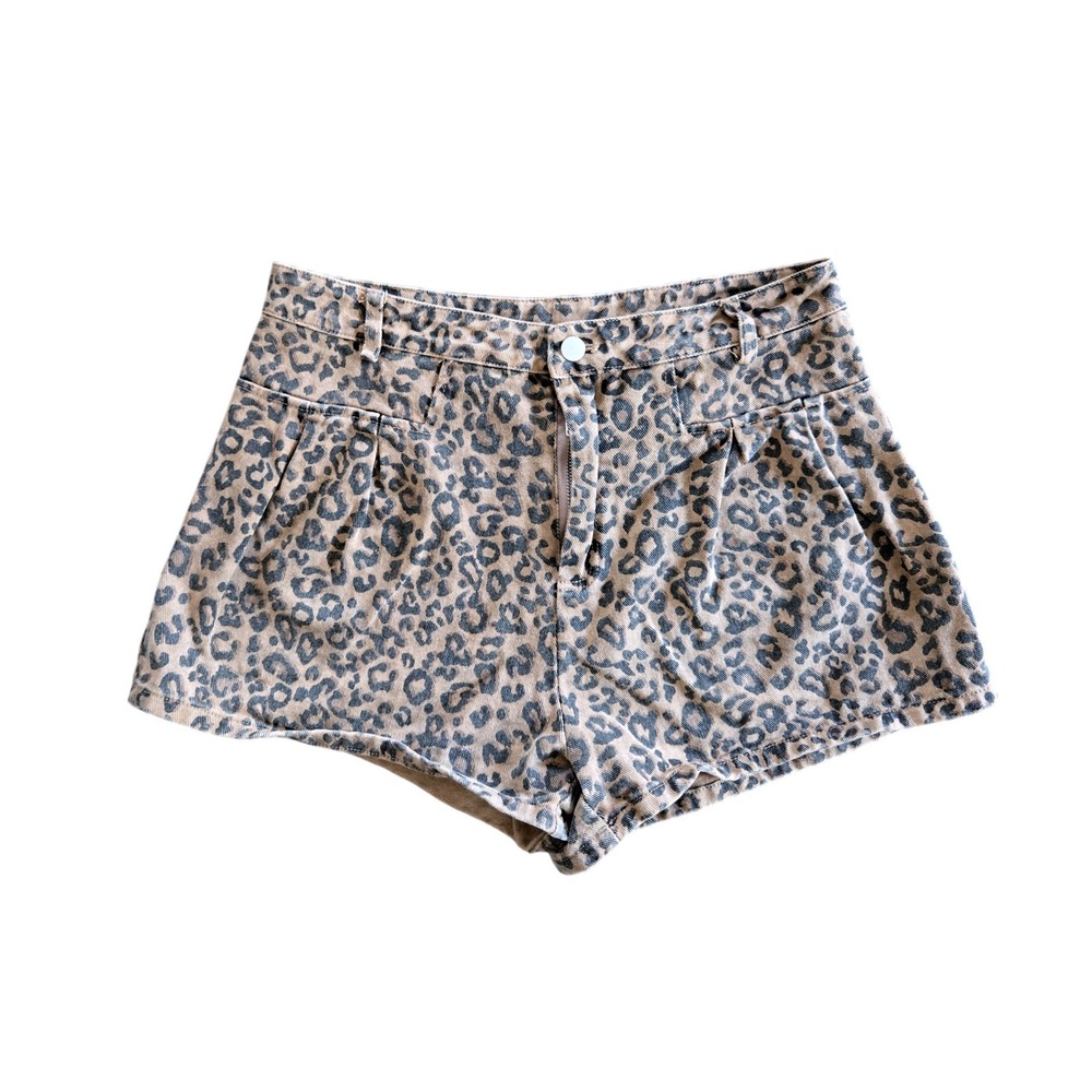 Leopard Women's Denim 3" Inseam Shorts Pleated Large, Indie Boho Festival Grunge